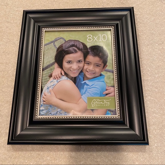 Green Tree Gallery 8 x 10 in photo wall frames - Picture 2 of 7